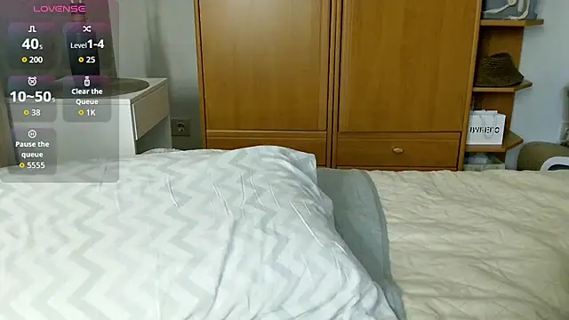 Owly_NZ: απευθείας συνομιλία ΧΧΧ