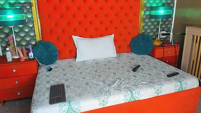 Chat +18 de VallerieJones ao vivo