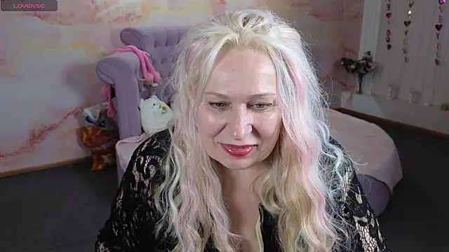 Penelope_Pinky Chat XXX in diretta