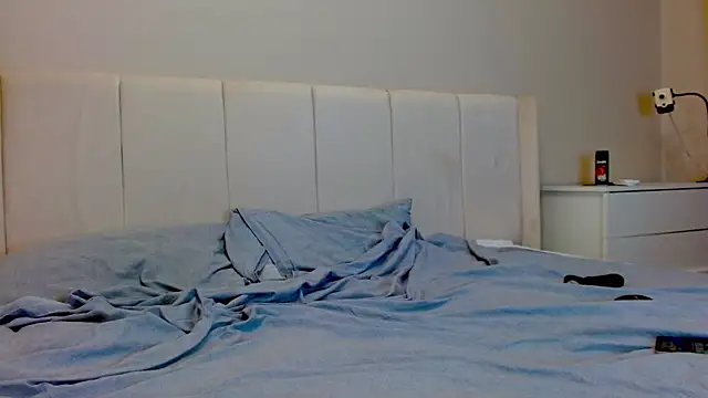 CuteMika Webcam show