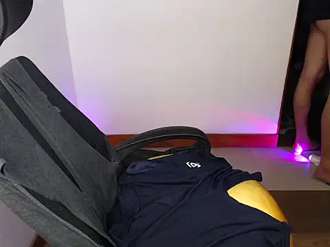 Hot_Muscle69 Pertunjukan Webcam