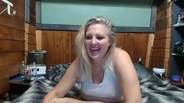 Chatroom XXX en direct de lisaxlovexxx