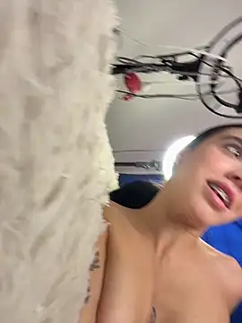 Jetf_Andrea_couple Adlı Modelin Canlı XXX Sohbeti