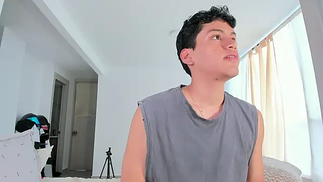 Mark_Nico Live XXX-chat
