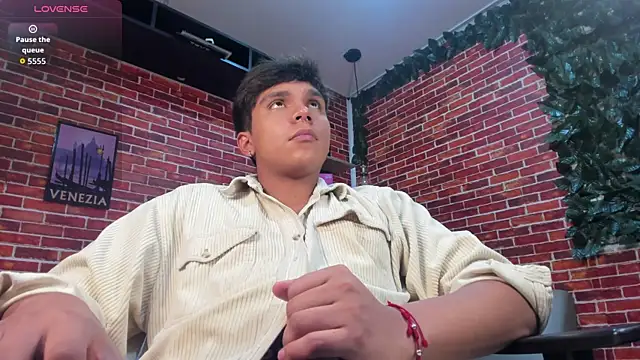 Thiago_Kozak Webcam Show