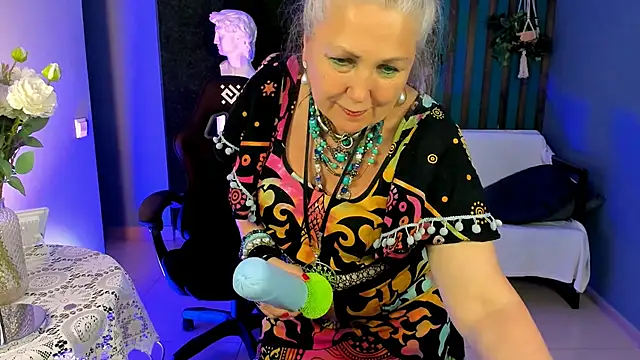 Živý XXX chat LilaMaharani