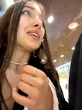 צ'אט XXX בשידור חי של ICrazyOneIRL
