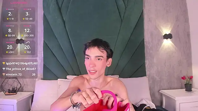 Chat +18 de Andy_vergara1 ao vivo