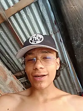 Chat +18 de flaco_vergoon ao vivo