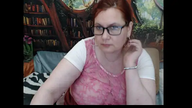 Chat XXX ao vivo de PlayfullMature