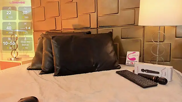 Živý XXX chat NaomyRivera