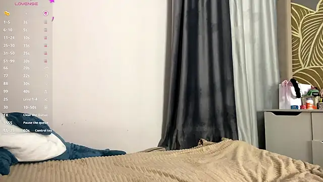 Chat XXX ao vivo de EwaDerobertis