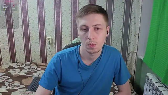 Darien_Brown: διαδικτυακό σόου στην κάμερα