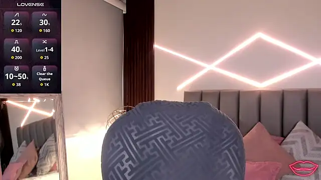 Chat +18 de Veronicalanx1 ao vivo