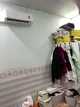 __BabyShowPublic__: διαδικτυακό σόου στην κάμερα