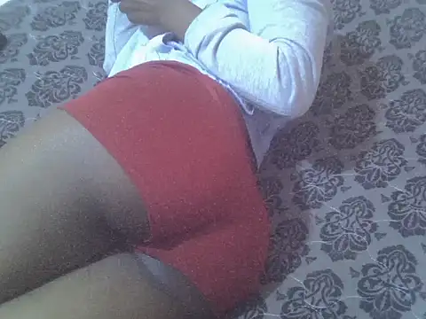 Sweet_crushy Adlı Modelin Canlı XXX Sohbeti