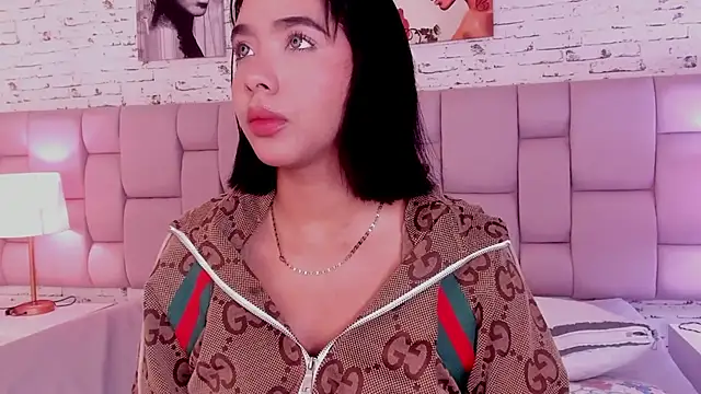 HiilaryBrownn 现场XXX聊天