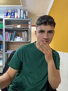 AdrianRinaldi Live XXX Chat