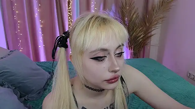 rraffaellka's Live XXX Chat