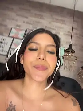 CherrySmirkXXX's Webcam Show