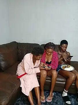 Candies000 Webcam Show