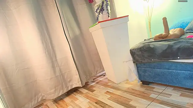 cinderella_jackson 现场XXX聊天