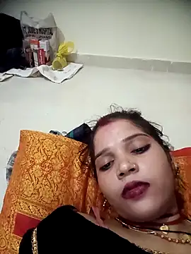 Webkamerová show Bhumika_Love143