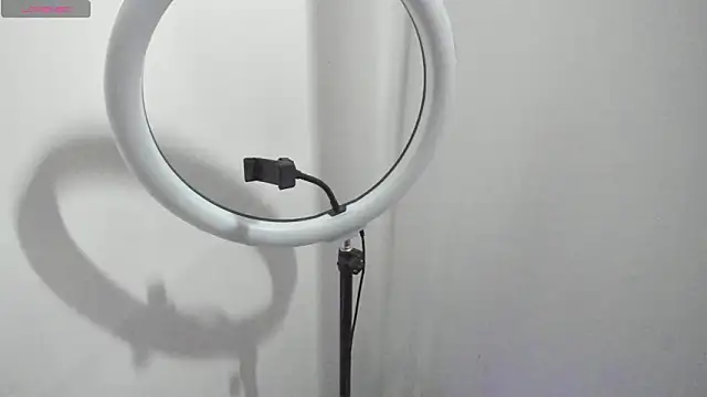 Chat XXX ao vivo de Kylie2211