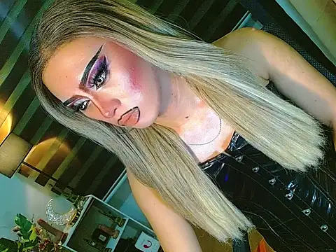 HOLLYWOOD_QUEEN_88 Webcam-Show
