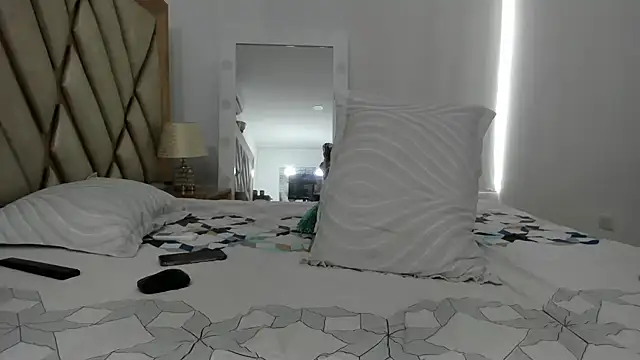 briana_wonder69xxxのウェブカメラショー