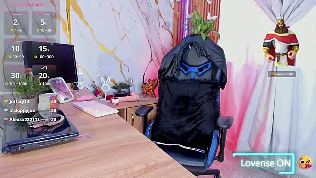 Dafne_kee webcam show