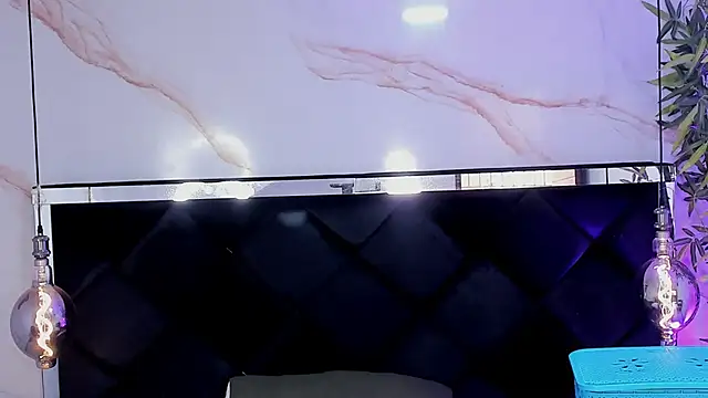 Chat XXX ao vivo de Ibbie_drastic