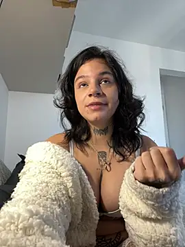 Chatroom XXX en direct de Thabysosa