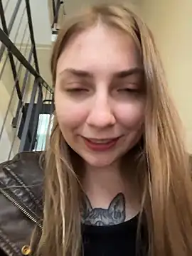 Sunny___Bunnyn Webbikameraesitys