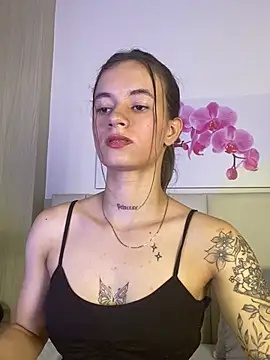 צ'אט XXX בשידור חי של JuliaColemann