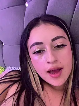 Chat +18 de sol_evanss_ ao vivo