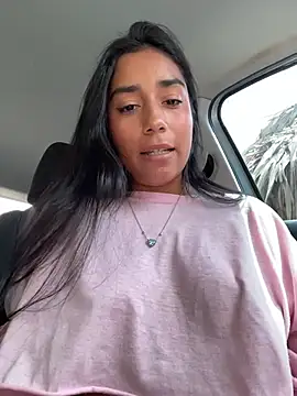 SaryJonex Chat XXX in diretta