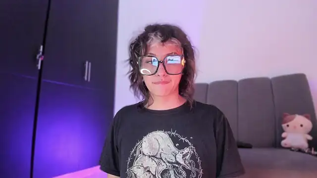 Živý XXX chat vandalovee_