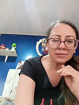 miss_hanna07 Adlı Modelin Canlı XXX Sohbeti