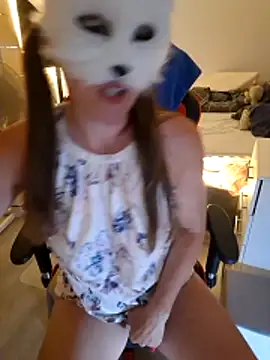SPrITZMAUS Chat XXX in diretta