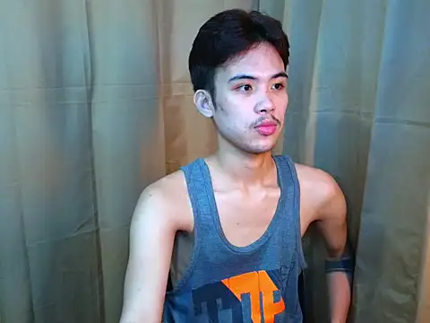 UrasianCummer02 Pertunjukan Webcam