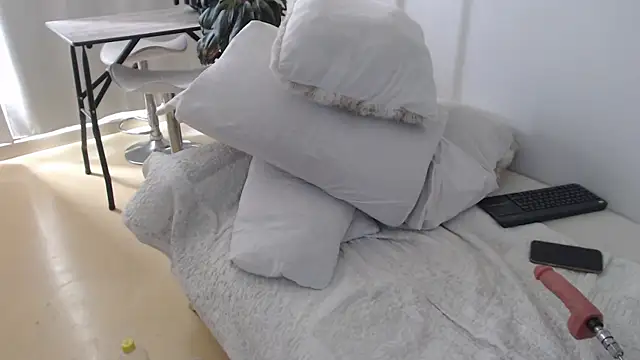 Chat XXX Live MIYESSI