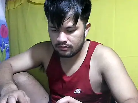 HairyHottestpinoyHandsome Show in webcam