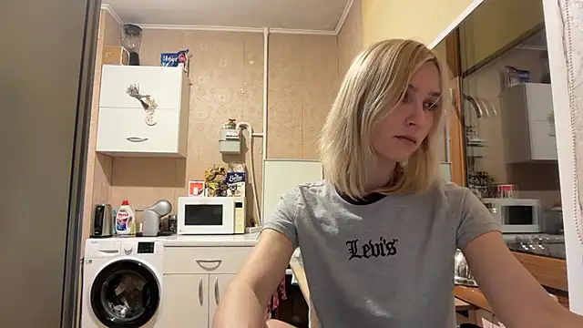 Chat XXX en directo de AngelJeni