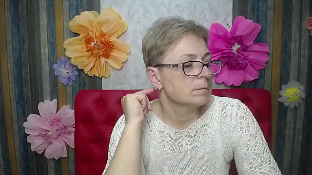 EmiliaGree Chat XXX in diretta