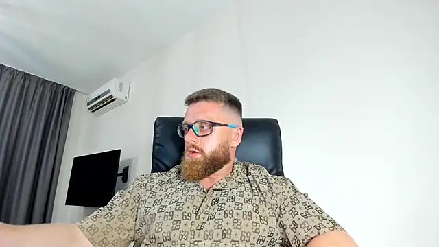 XXX chat uživo modela Findom_guy