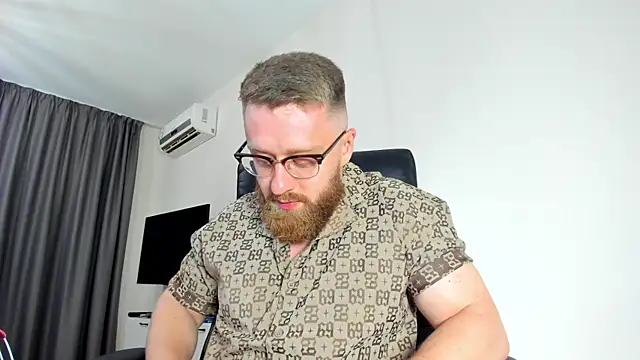 Findom_guyn Webbikameraesitys
