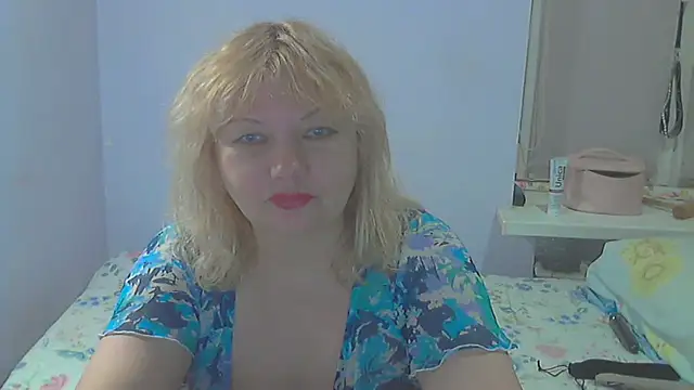 Lusi-777 Chat XXX live