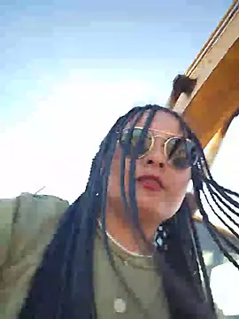 bellapaty's Live XXX Chat