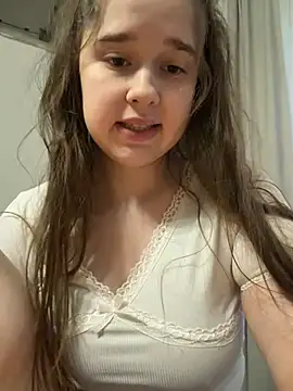 HornyGirlH's Live XXX Chat